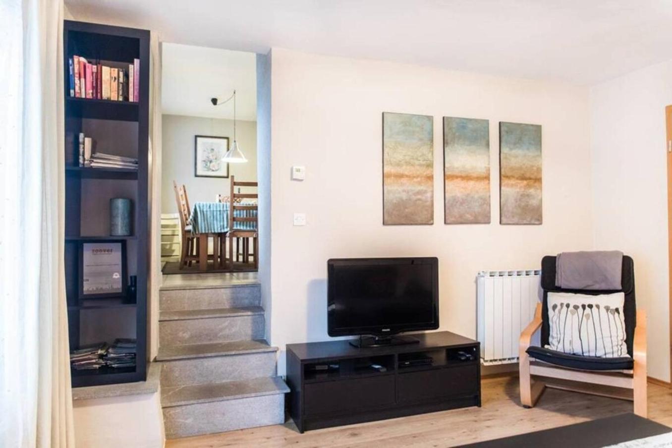 House Maharac With 3 Apartments Till 18 Persons Kamno Exterior foto