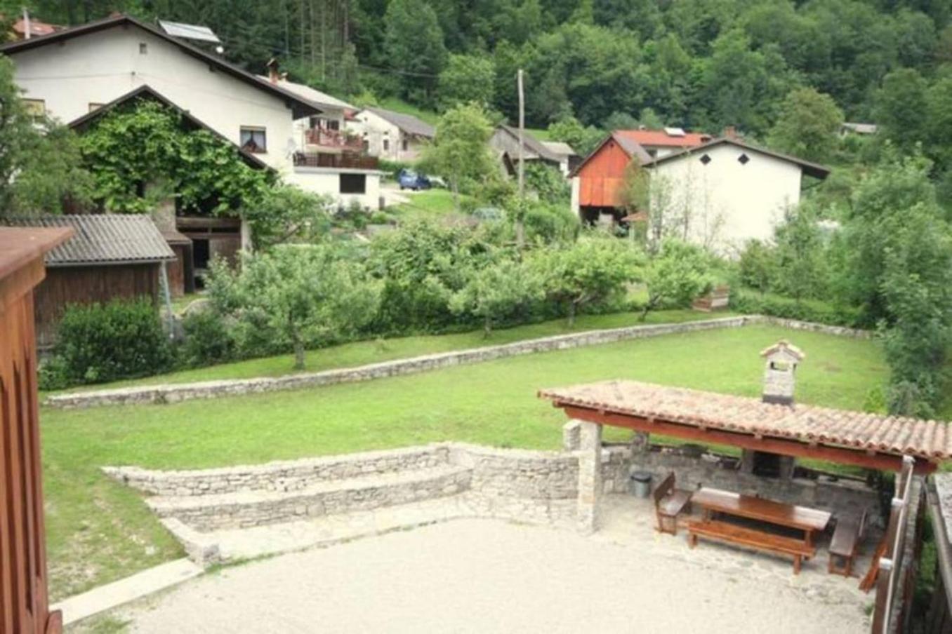 House Maharac With 3 Apartments Till 18 Persons Kamno Exterior foto